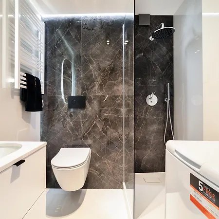 Διαμέρισμα K11 *